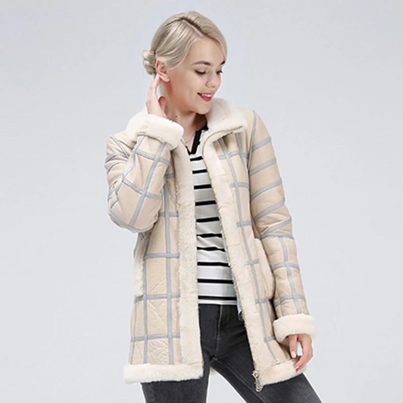 Natural Wool Sheep Shearing Autumn Winter Women's Tops Warm Leather Coat Women Vest New Fashion Sheepskin Sweater Vest Coat