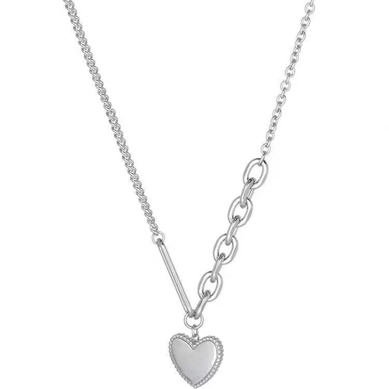 

Chain Love Heart Necklace Female Pendant on Neck on Women's Neck 2021 Trend Fashion Stainless Steel Jewelry Ornament