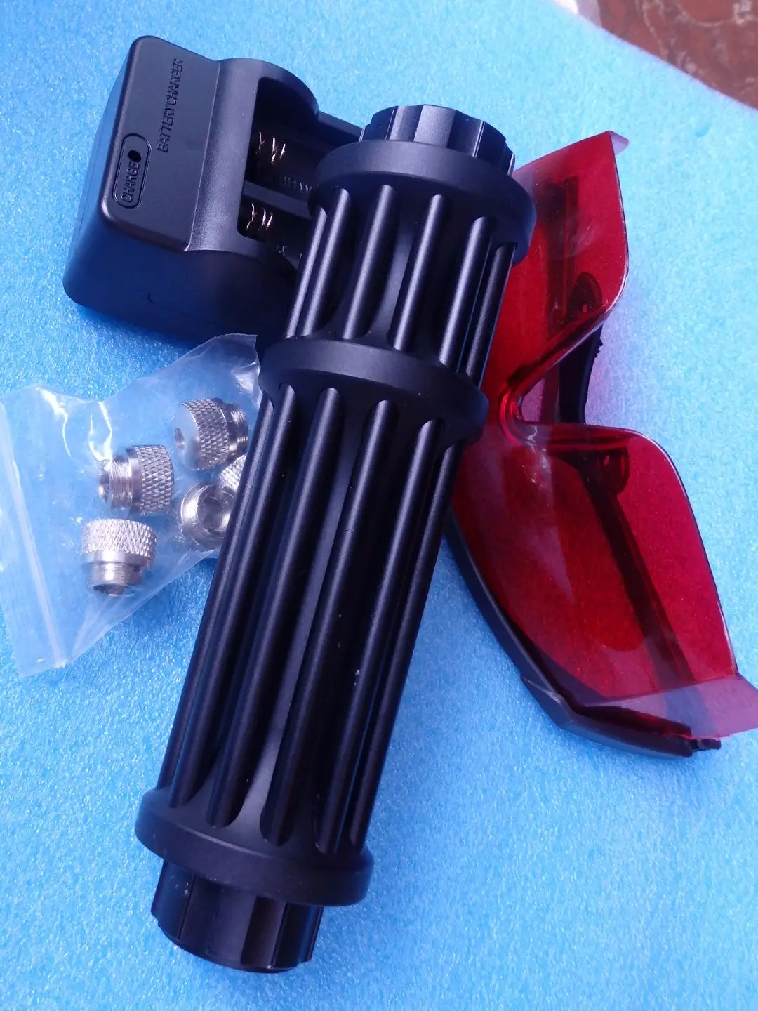 

Militar Blue 450nm Laser Light Sight Operation Signal Light Adjustable Focus Pointer Beam LAZER High Quality+Charger+Glasses+Box