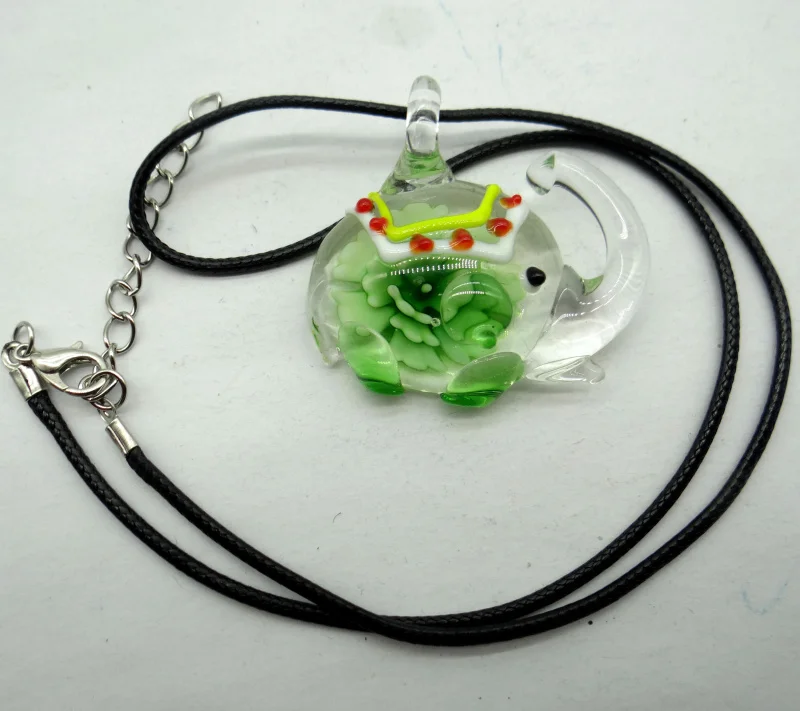 Оптовая продажа натуральный камень фиолетовый кварцевый кристалл неравномерная