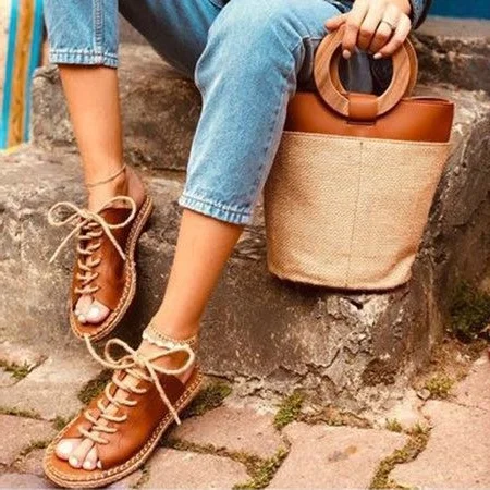 

New flat sandals in 2019