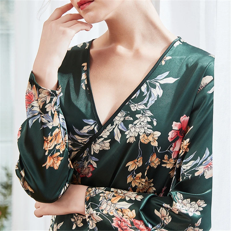 

Women's Sleep & Lounge