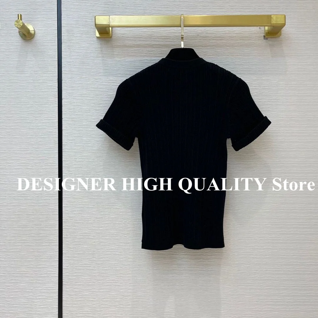 Женская трикотажная футболка с круглым вырезом на пуговицах лето | одежда