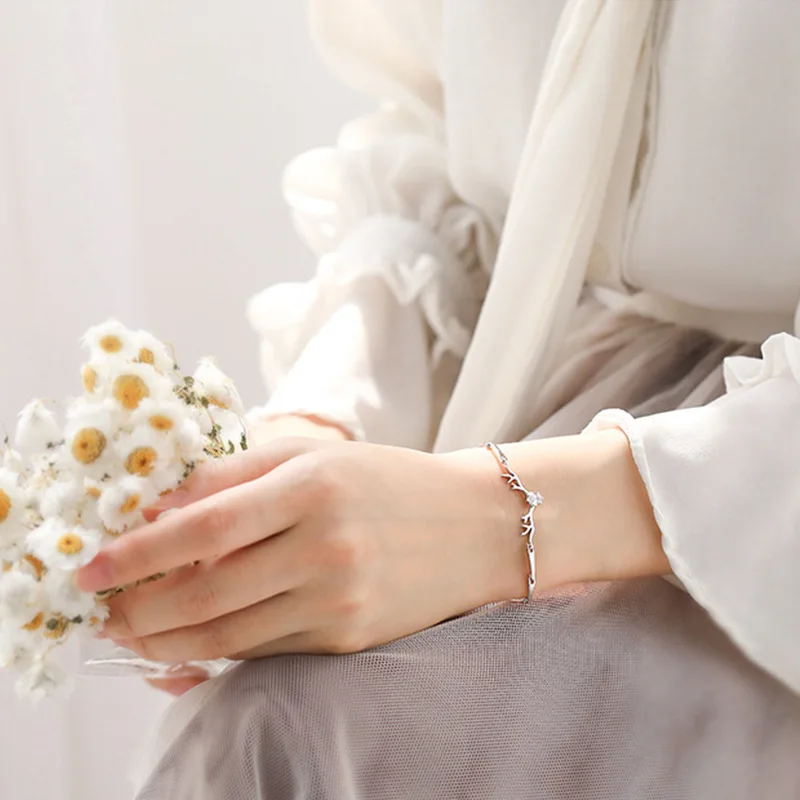 Регулируемый Браслет серебряного цвета с изображением оленя и животных