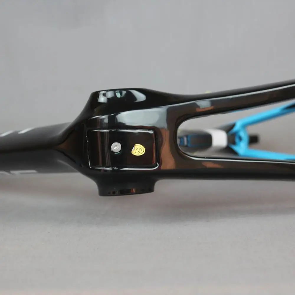 Ботинки для костюмированной вечеринки на заказ дизайн BB86 углеродное волокно T800