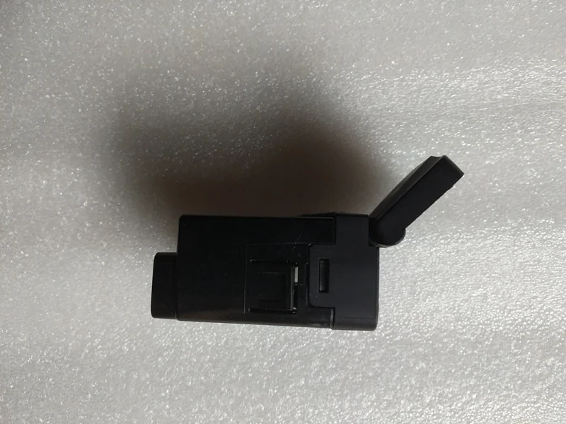 Для hyundai Santafe IX45 AUX USB розетка в сборе базовый блок 961212W500 96121 2W500|Переключатели и