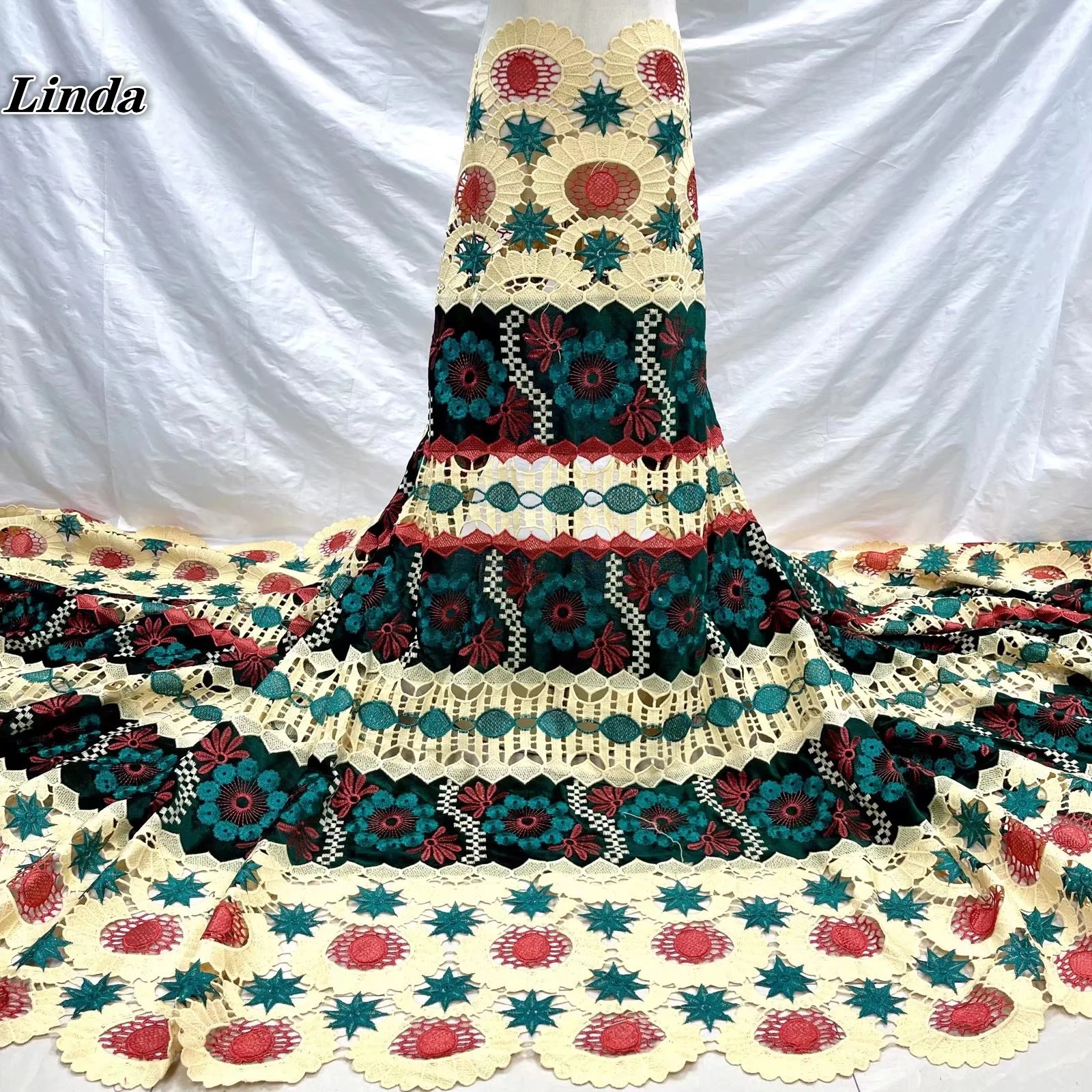 

Кружевная ткань Linda, африканская зеленая гипюровая ткань 2021, Высококачественная нигерийская кружевная ткань, водорастворимое Свадебное кр...
