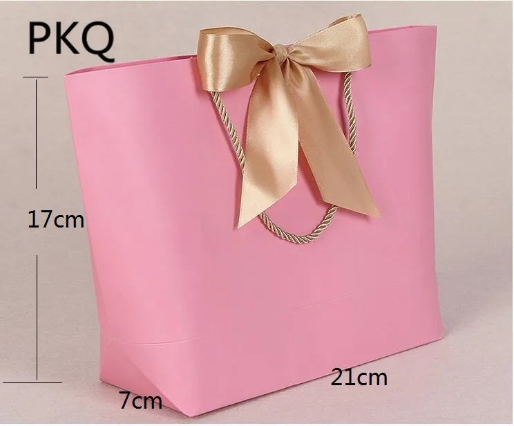 10pcs pink/red/blue kraft Paper Bag Gift With Handles Recyclable Shop Store Packaging with ribbon wedding packaging bags | Дом и сад