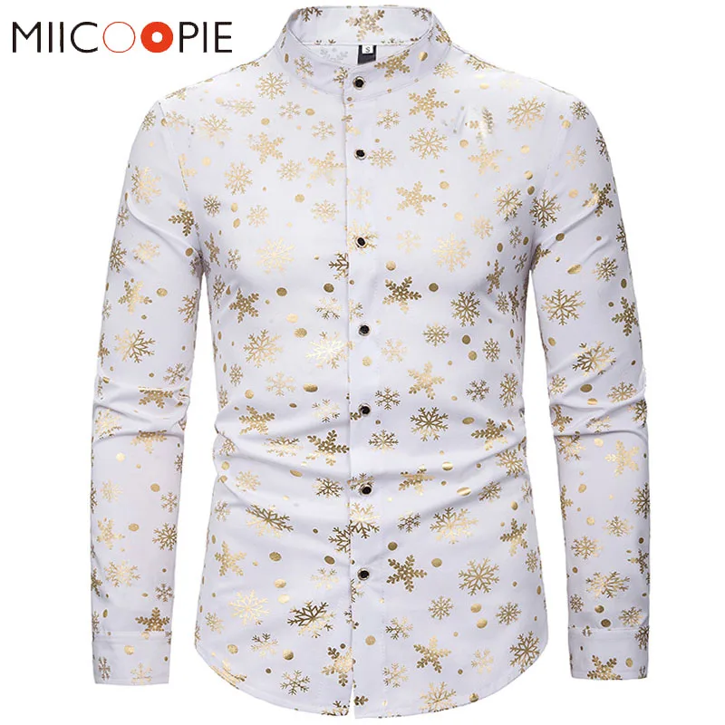 Мужская приталенная рубашка со снежинками золотистая бронзового цвета с