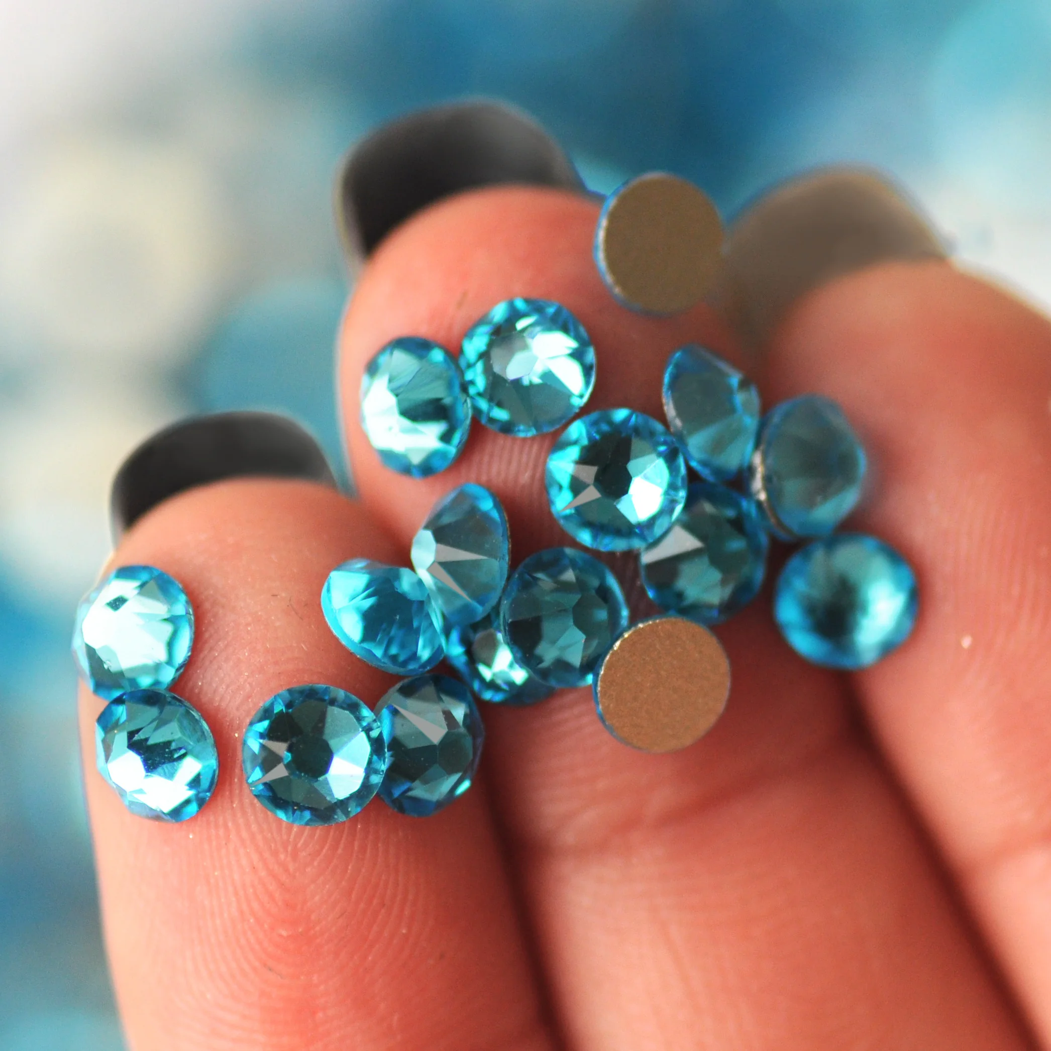 Aquamarine Новинка 2088 стразы, не исправление, 8 больших, 8 маленьких, сделай сам, стразы с кристаллами, на плоской задней части, стразы для одежды, украшения для ногтей - Цвет: Aquamarine