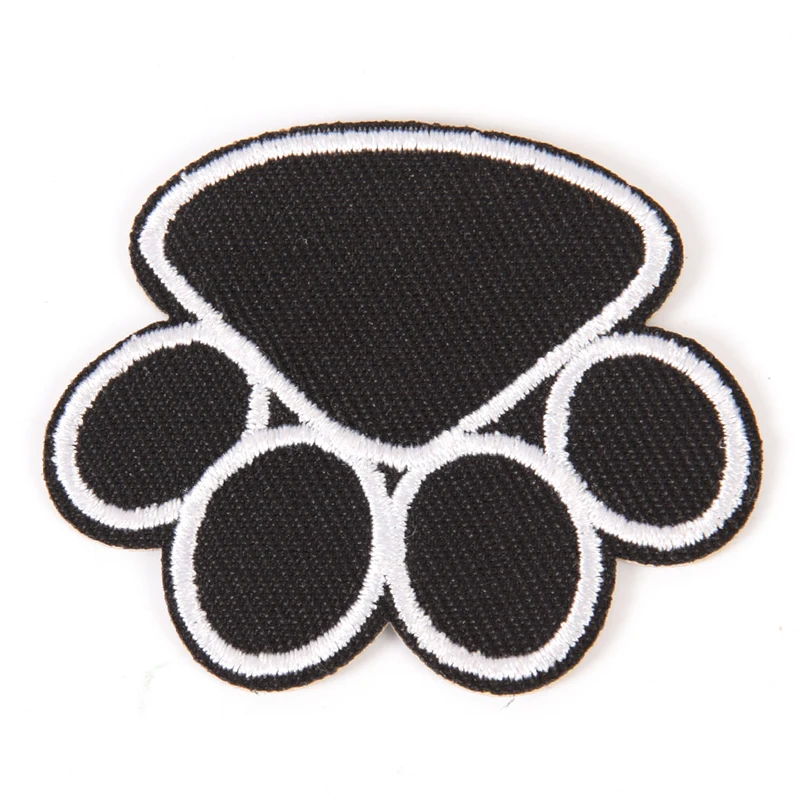 Из мультфильма Холодное сердце 1 шт. черными песиками животных след Paw патч железа