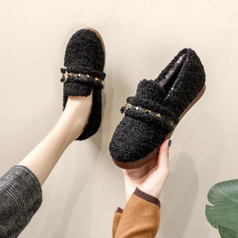 Весенняя повседневная женская обувь в горошек бархатные женские лоферы из