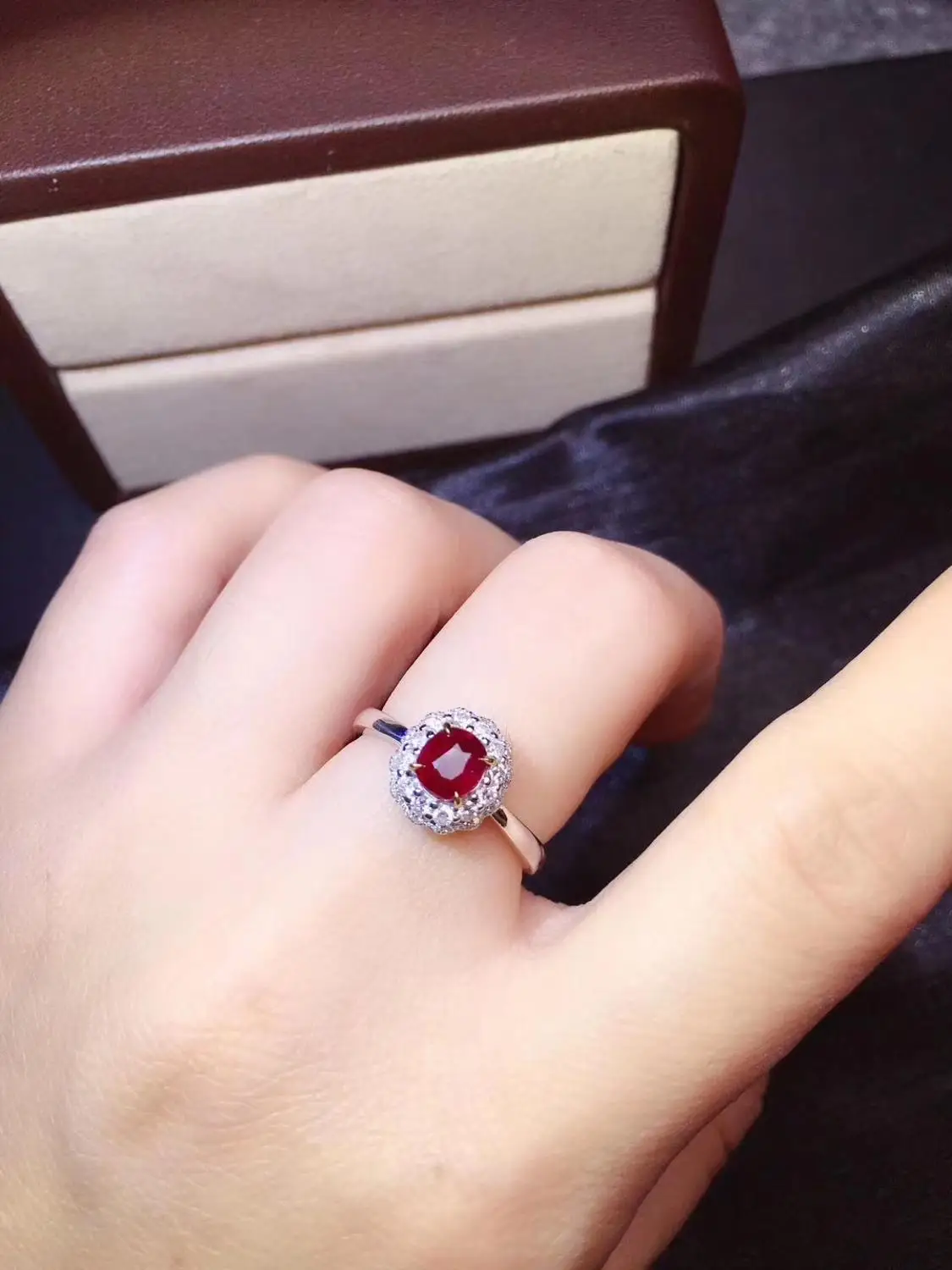 Рубиновое кольцо из чистого золота 18 К, Настоящее натуральное 1.0ct красное рубиновое ювелирное изделие с бриллиантами, юбилейные женские кольца для женщин, изящные кольца