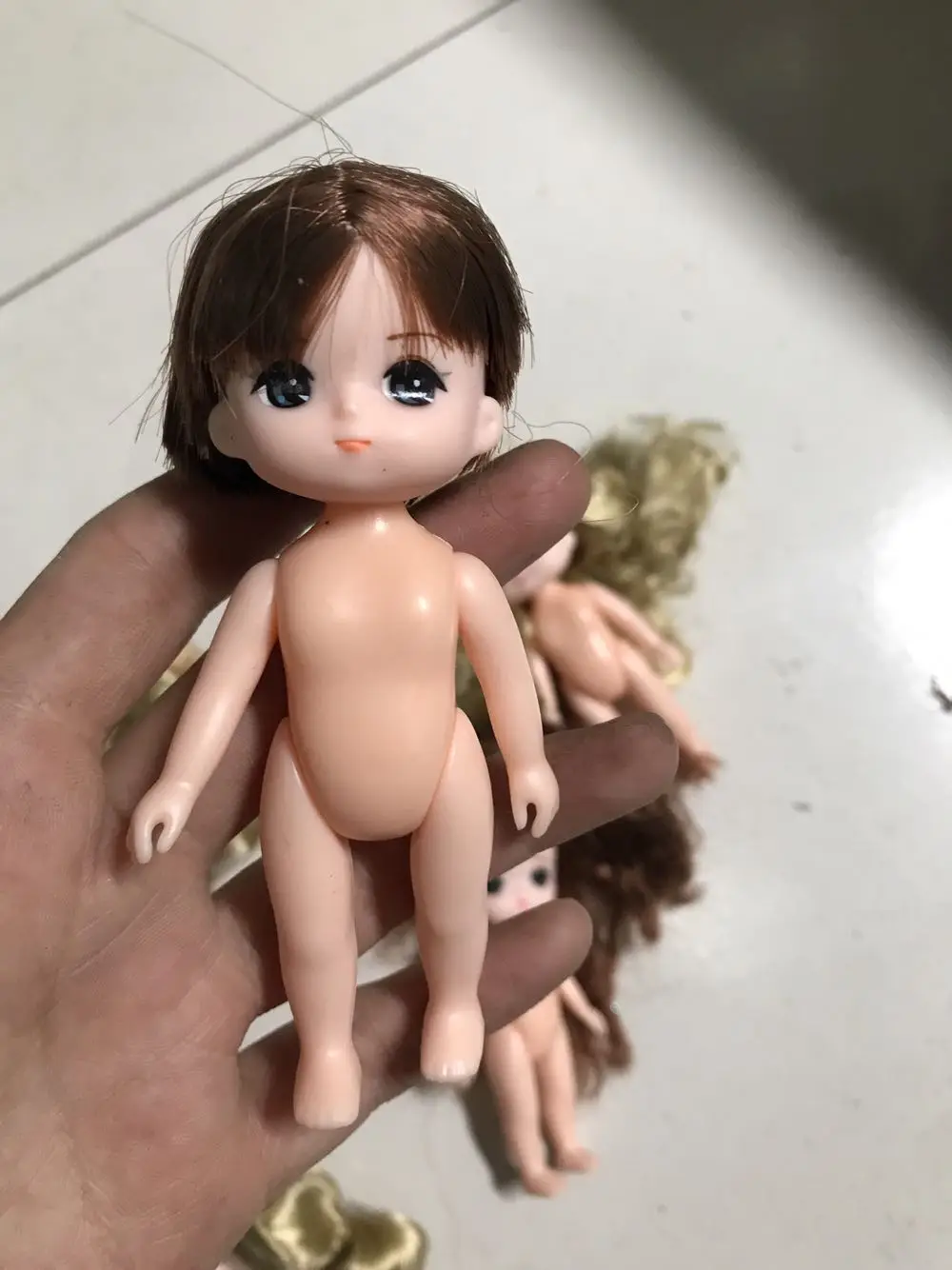 Пластиковая кукла 10 см маленькая мини Lijia игровой домик игрушка для макияжа