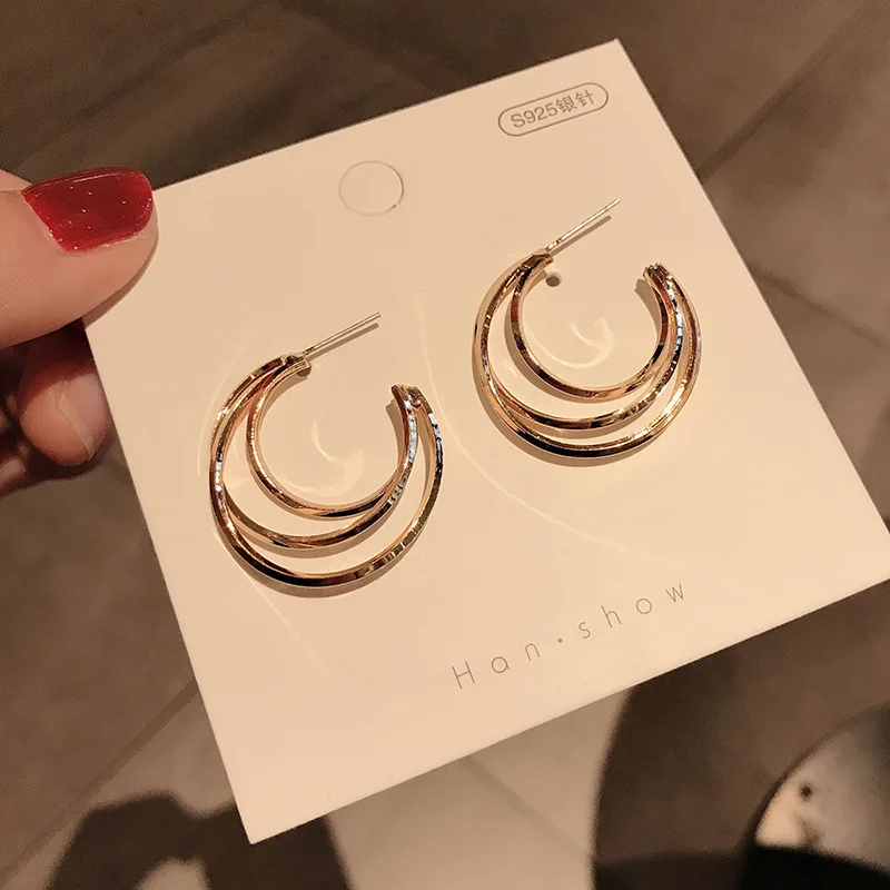 Корейская версия восточных ворот Новое Преувеличение металлическое Золотое