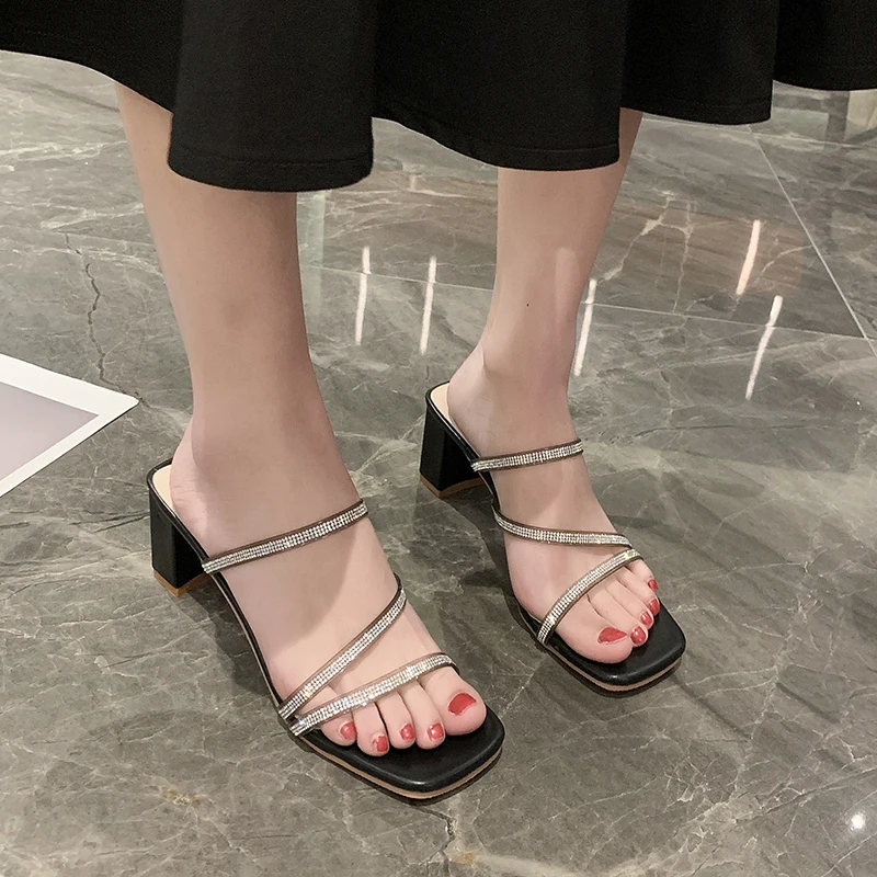 

Slippers Casual Shoes Woman 2021 Med Heeled Mules Pantofle Glitter Slides Square heel Luxury Soft Summer High New Jelly Block Ru
