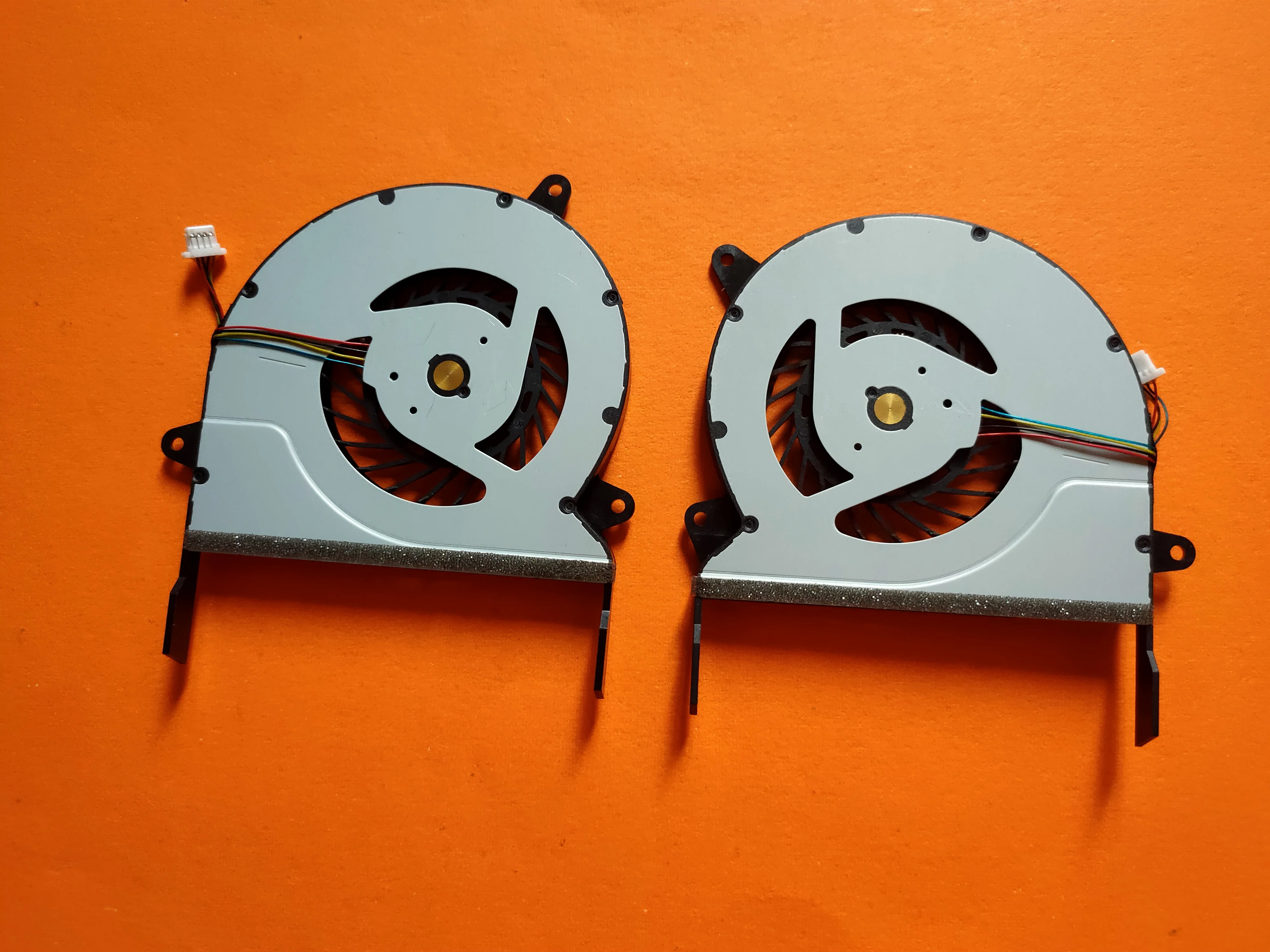 Новинка для ASUS ZENBOOK U500 UX51VZ U51VZ R + L CPU FAN KDB0705HB CE54|Охлаждающие подставки ноутбуков| |