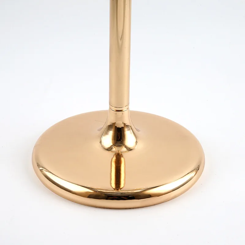 Скандинавский современный большой подсвечник с 5 головками металлический