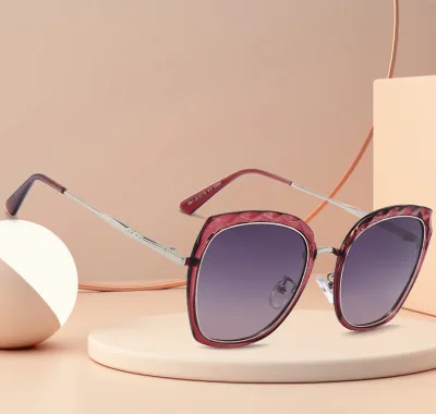

2021 new polarized sunglasses female fashion online celebrity with TR ultra-light cat's eye sunglasses female trend