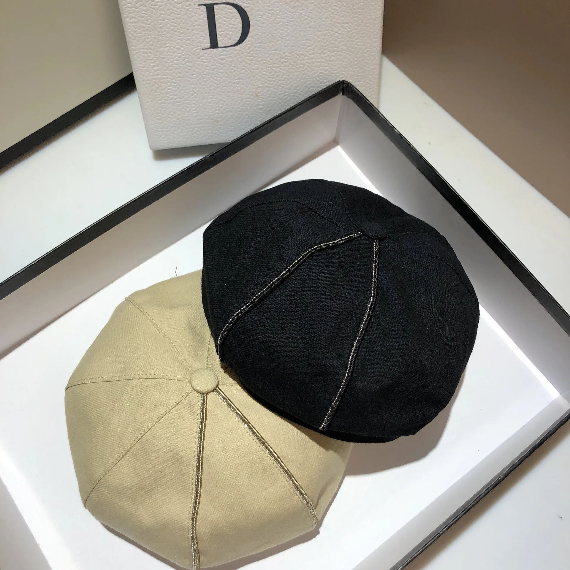 

Берет женский хлопковый, зимний, с восьми ломтиками