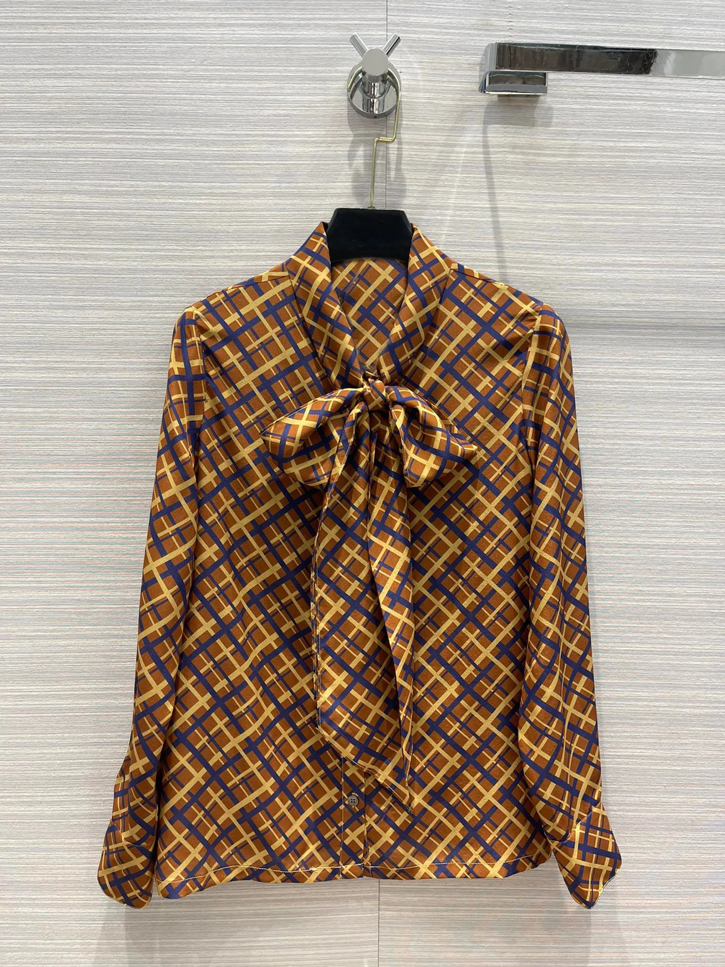 

High Quality Women Luxury Temperament Silk Ribbon Blouse Designer Clothes