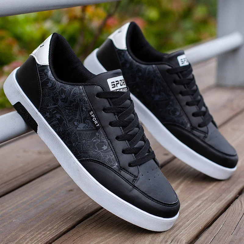 

Man Casual Shoes Outdoor Couple Models Sneakers New Men White Walking Shoes 2020 Casual Men's Canvas Shoes