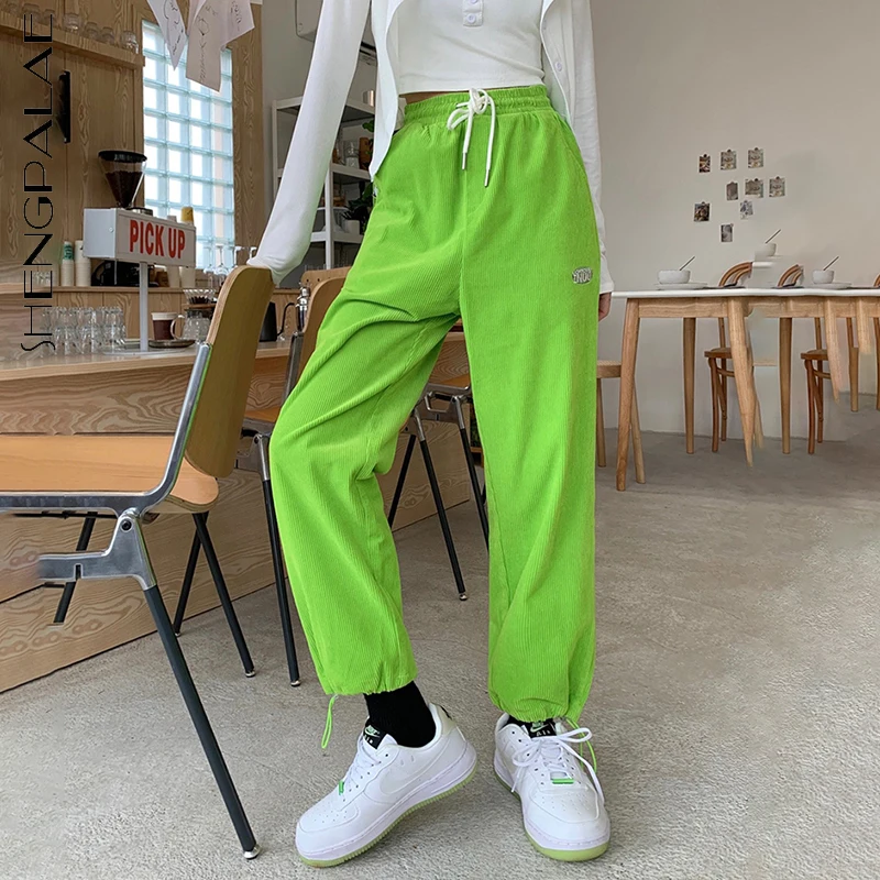 

SHENGPALAE Fashion Green Corduroy Casual Pants Women's New Autumn 2021 High Waist Drawstring Loose Straight Pants Female Tide