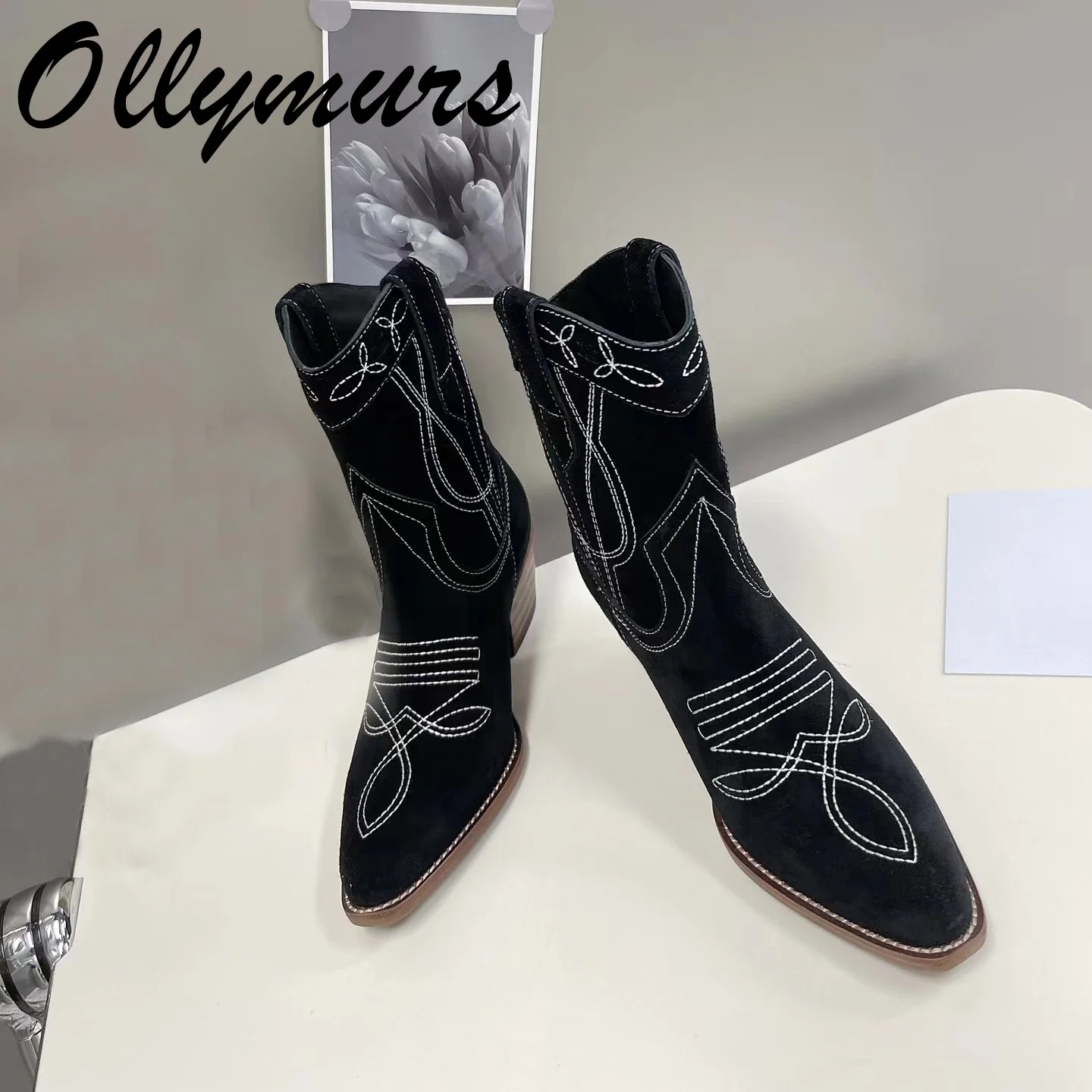 

Женские ковбойские ботинки с острым носком, на низком каблуке