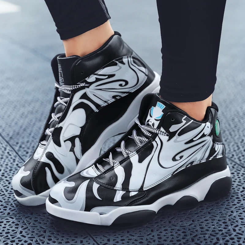 Boys Basketball Boots Yellow Youth Athletic Trainers Training Classic Men Basketball Shoes Stylish Retro Sport Shoes Men 36-46