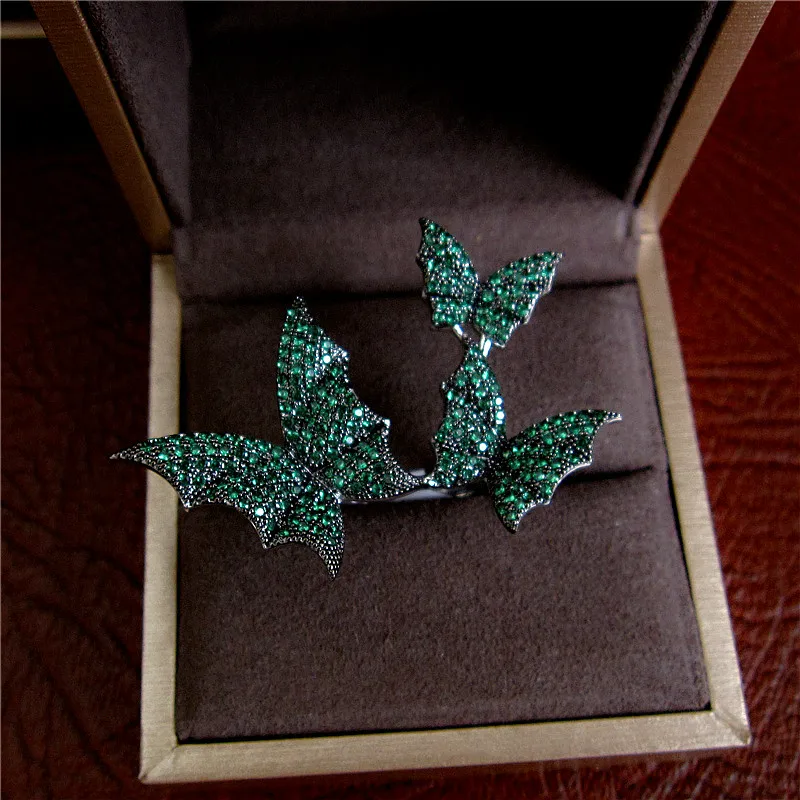 Женское кольцо с 3 бабочками Зелеными камнями и фианитом R3766G |