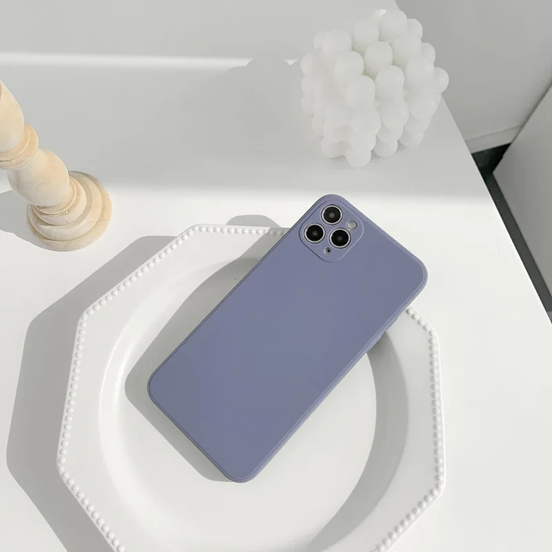

All-inclusive The imitation liquid silicone iPhone soft shell case is simple and elegant, suitable for any Apple phone model