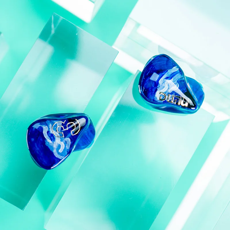 Фото DUNU Studio SA3 3BA тройной динамик In ear монитор IEM с 2 полосная кроссовер 2Pin 0 78 мм съемный DUNU Studio SA3 3BA тройной динамик In ear монитор IEM с 2 полосная кроссовер 2Pin 0 78 мм съемный