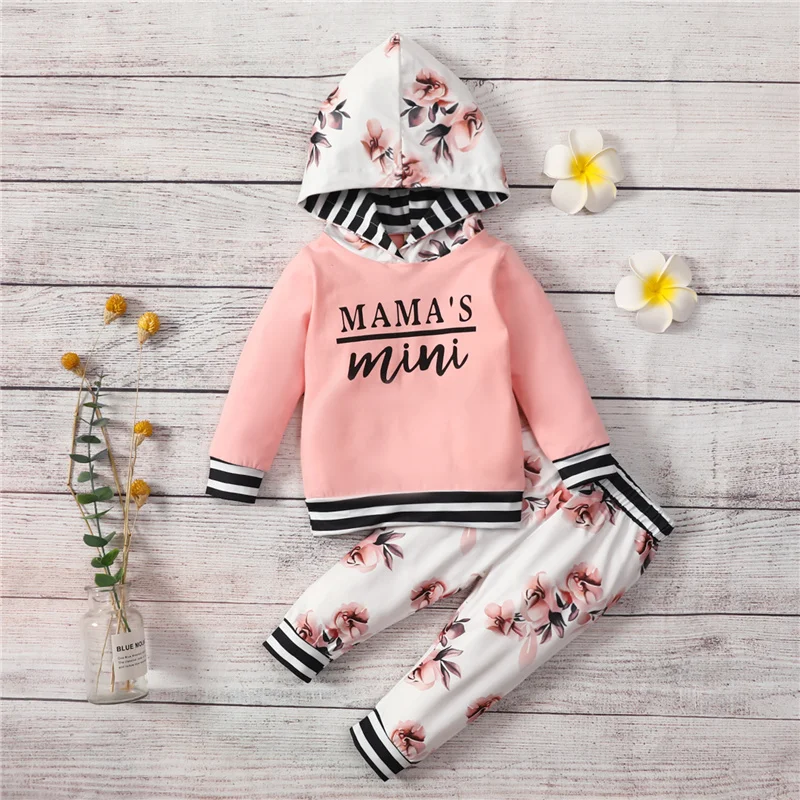 

2Pcs Toddlers Baby Girls Autumn Stripe Letter Hooded Tops Hoodies Printing Pants Outfits Clothes Sets