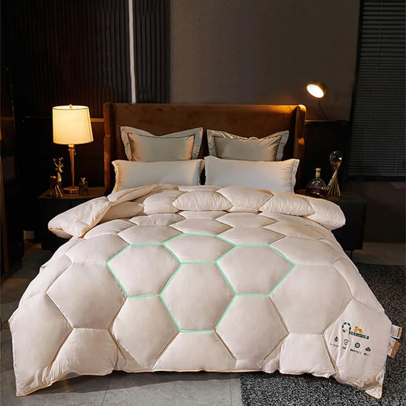 

Thick Warm Winter Duvet Quilted Quilts Soybean Fiber Comfortable Breathable Comforter 150x200cm/180x220cm/200x230cm/220x240cm