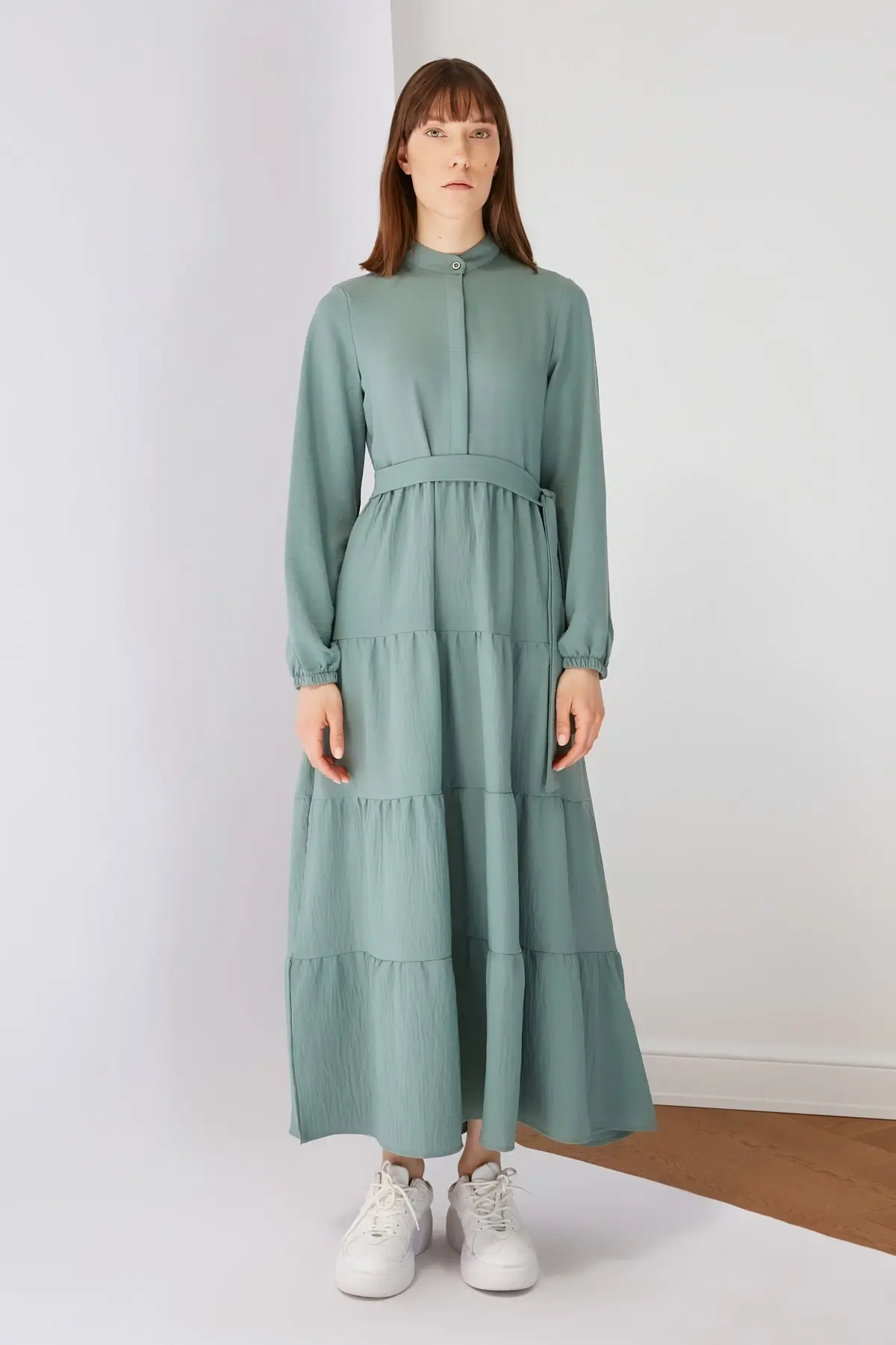 

Detailed Dress Khaki Belt Fashion Muslim Women Hijab Dress