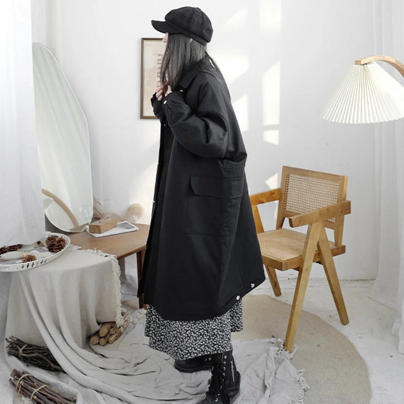 

[EAM] Big Size Pockets Thick Long Cotton-padded Coat Lapel Long Sleeve Loose Women Parkas Fashion New Autumn Winter 2021 1DD4024