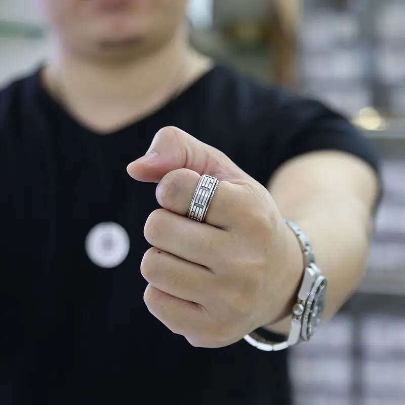 Мужское и женское кольцо из серебра 100% пробы с гравировкой