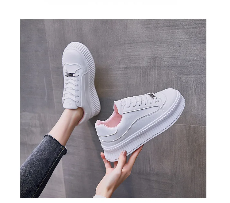 Женские кроссовки без шнуровки белые для бега на платформе с вулканизированной