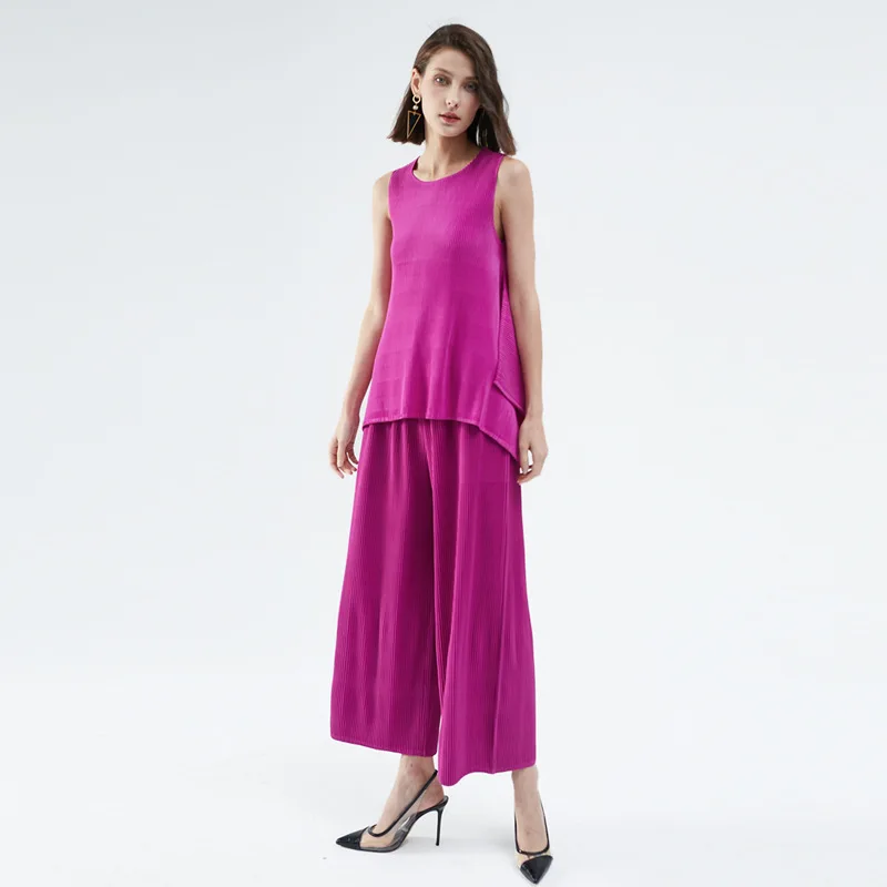 

Pant Suits For Women 45-75kg Summer 2020 Miyake Pleated Solid Color Comfortable Breathable Sleeveless T-shirt + Pants 2PCS Set