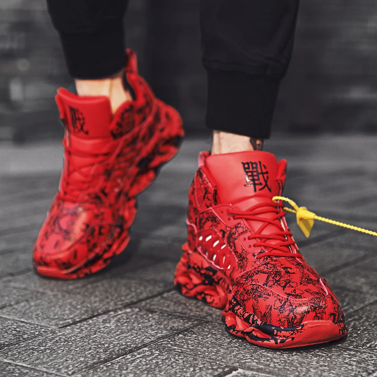 Новинка 2020 мужские кроссовки с граффити увеличивающие рост повседневная мужская