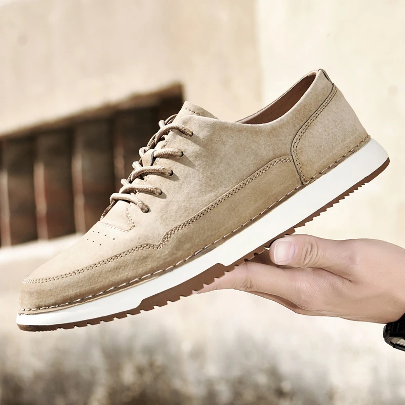 

Men's Casual Shoes Sports Breathable Travel Men's Genuine Leather Waterproof Hiking Shoes Flats Walking Footwear Sneakers