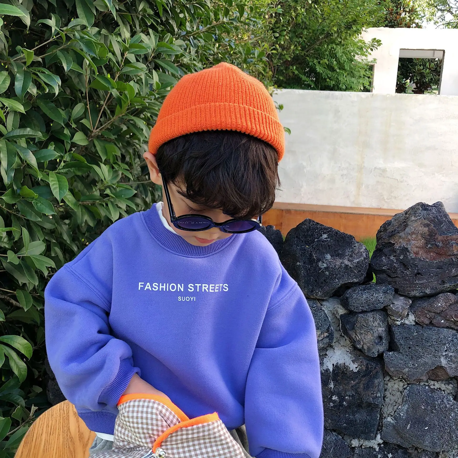 Осенние модные флисовые толстовки с капюшоном буквенным принтом для мальчиков