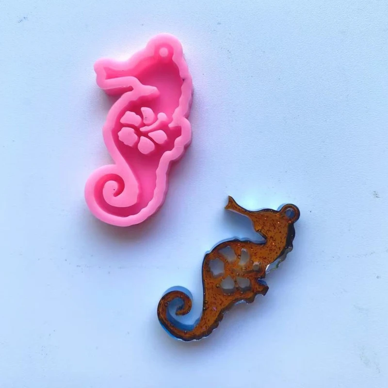 

Castle Car Seahorse Ornaments Epoxy Resin Mold Keychain Pendant Silicone Mould