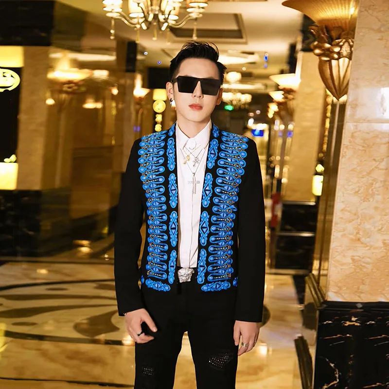 

Male Suit Blazer Concert Stage Costume Bar Singer Casual Coat Handmade Costume Blue Crystals Beading Mens DJ Jacket Court Dress