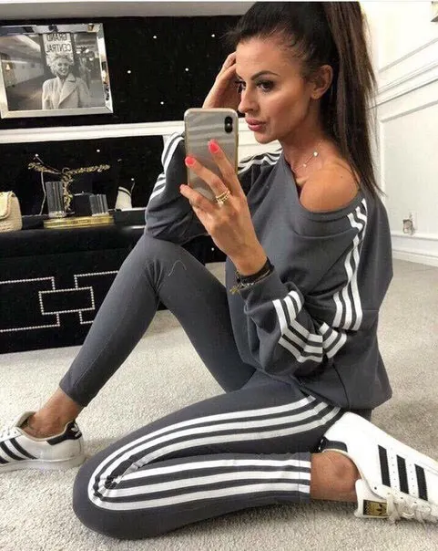 Осенне зимний женский комплект из двух предметов модные обтягивающие спортивные