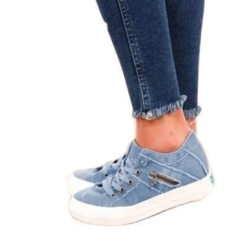 

Fashion Women Sneakers Casual Vulcanize Shoes Tenis Feminino Comfy Canvas Shoes Ladies Lace Up Trainers Women Zapatos Mujer2021