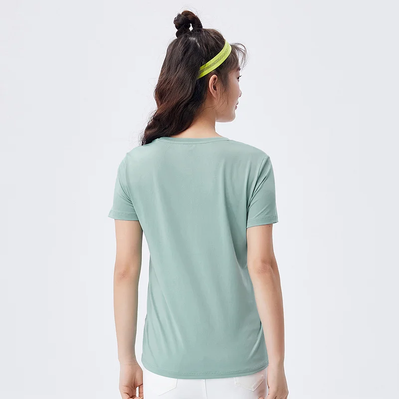 

SEMIR Short Sleeve T-Shirts Women Elastic O Neck Three-Dimensional Letter Slim Clothes 2021 Summer New Classic All-Match