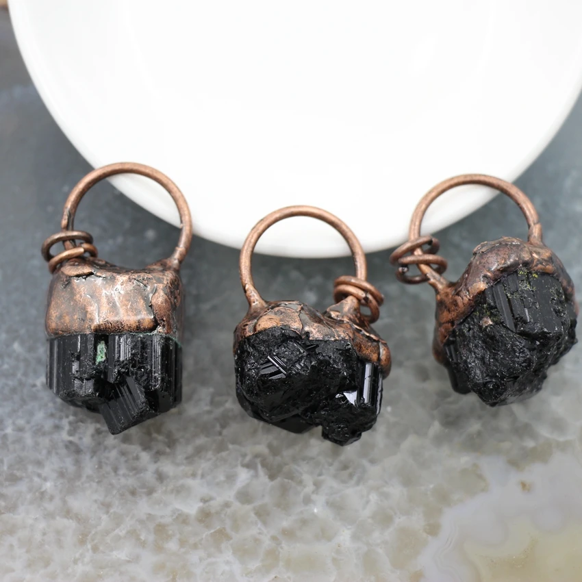 

Natural Tourmaline Nugget Vintage Pendant,Chakra Black Quartz Antique Brass Necklace Used for DIY Jewelry Making Accessories