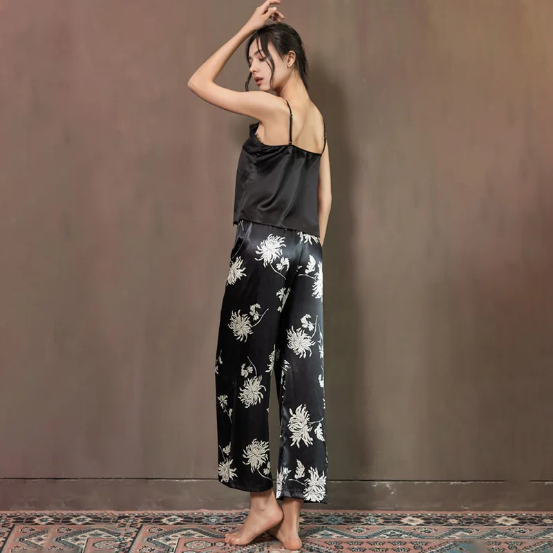 Sleepwear Women's Stay At Home Clothes for Women Set Pajamas Sexy Red Print Home Outfit Sleepwear Panties T-Shirt and Pants