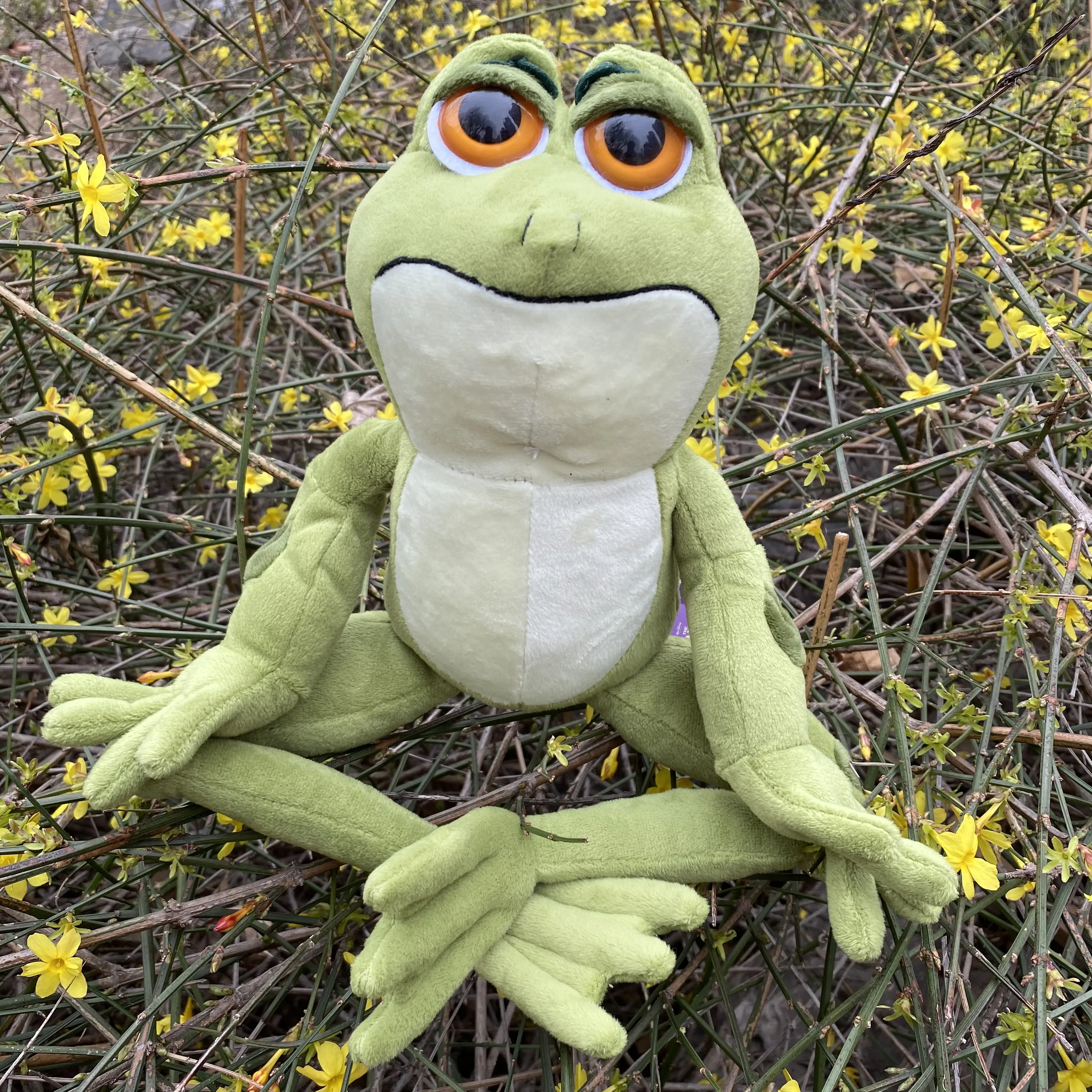 Невероятно милые домашние тапочки в виде лягушки из крокодиловой кожи плюшевая